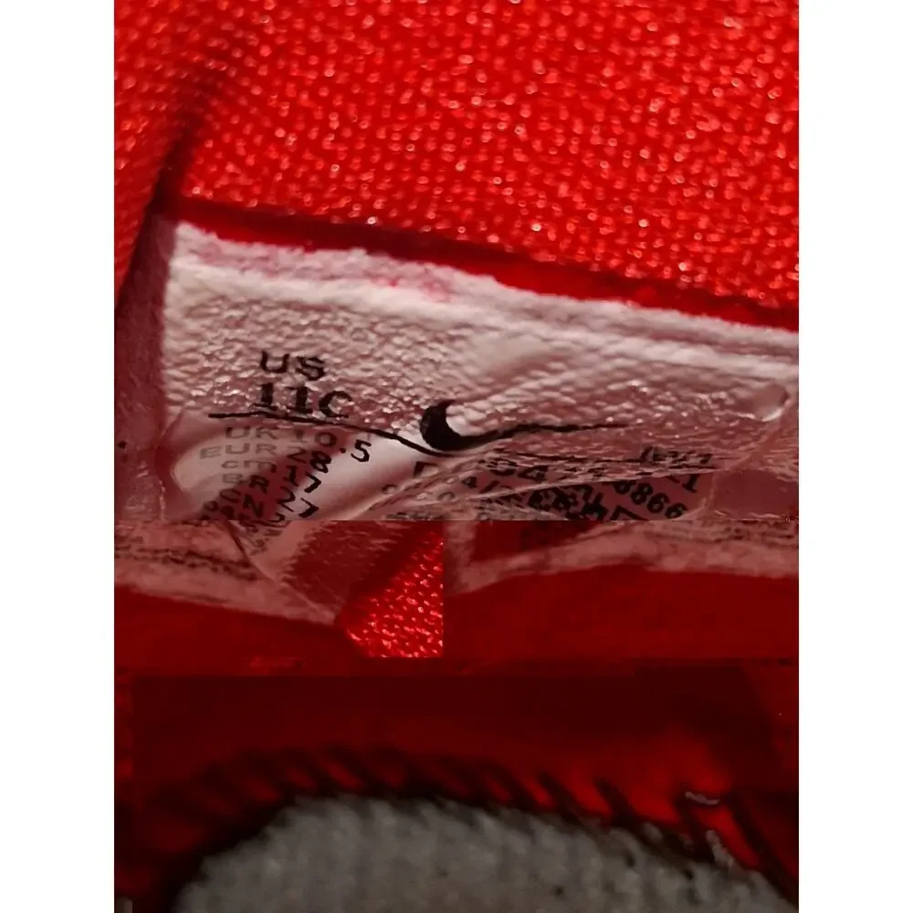 Nike LeBron 19 Sketch White Red Black DD0421-101 Kids PS Size 11C Used No...